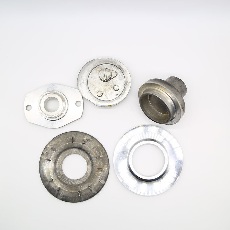 Precision Dies Hot Steel Forging Parts Custom Metal Gesmeed en voor klantvereisten