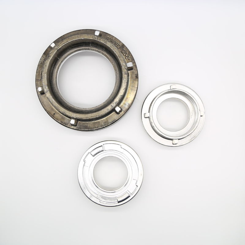 Precision Dies Hot Steel Forging Parts Custom Metal Gesmeed en voor klantvereisten